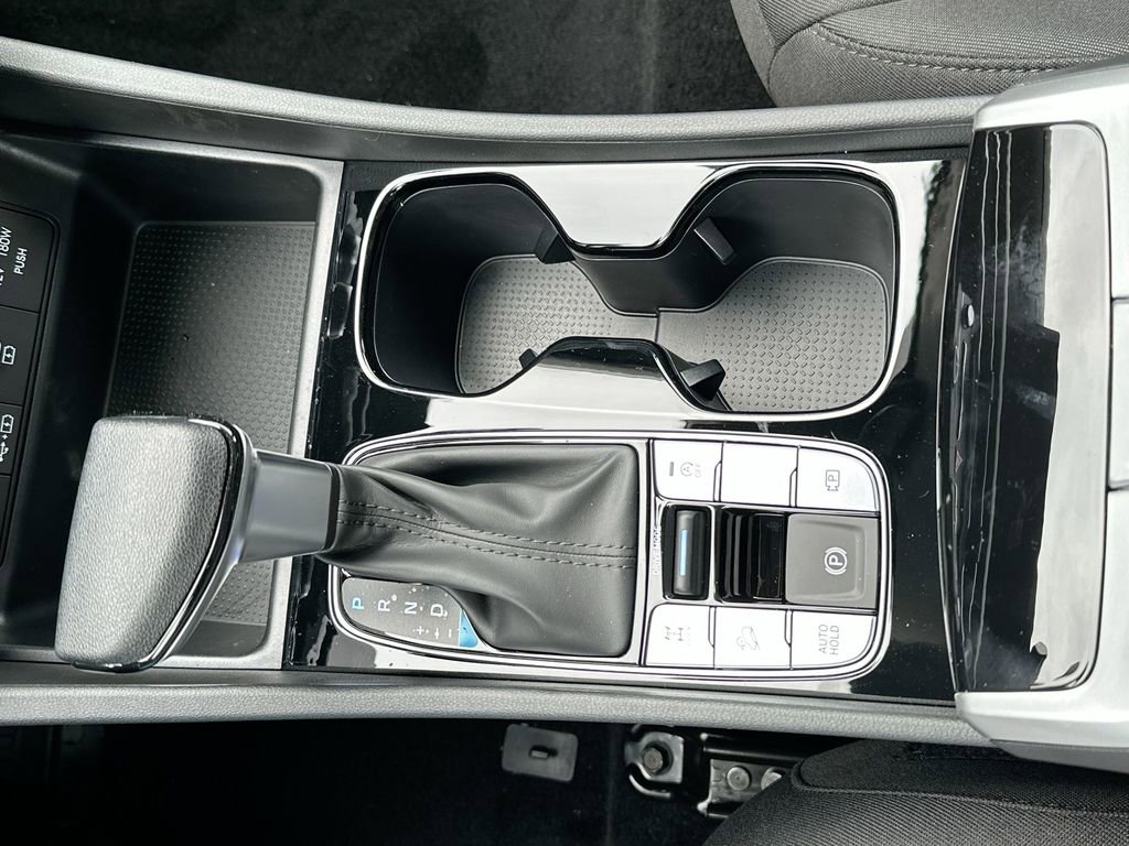 Used 2025 Hyundai Tucson SE image 39