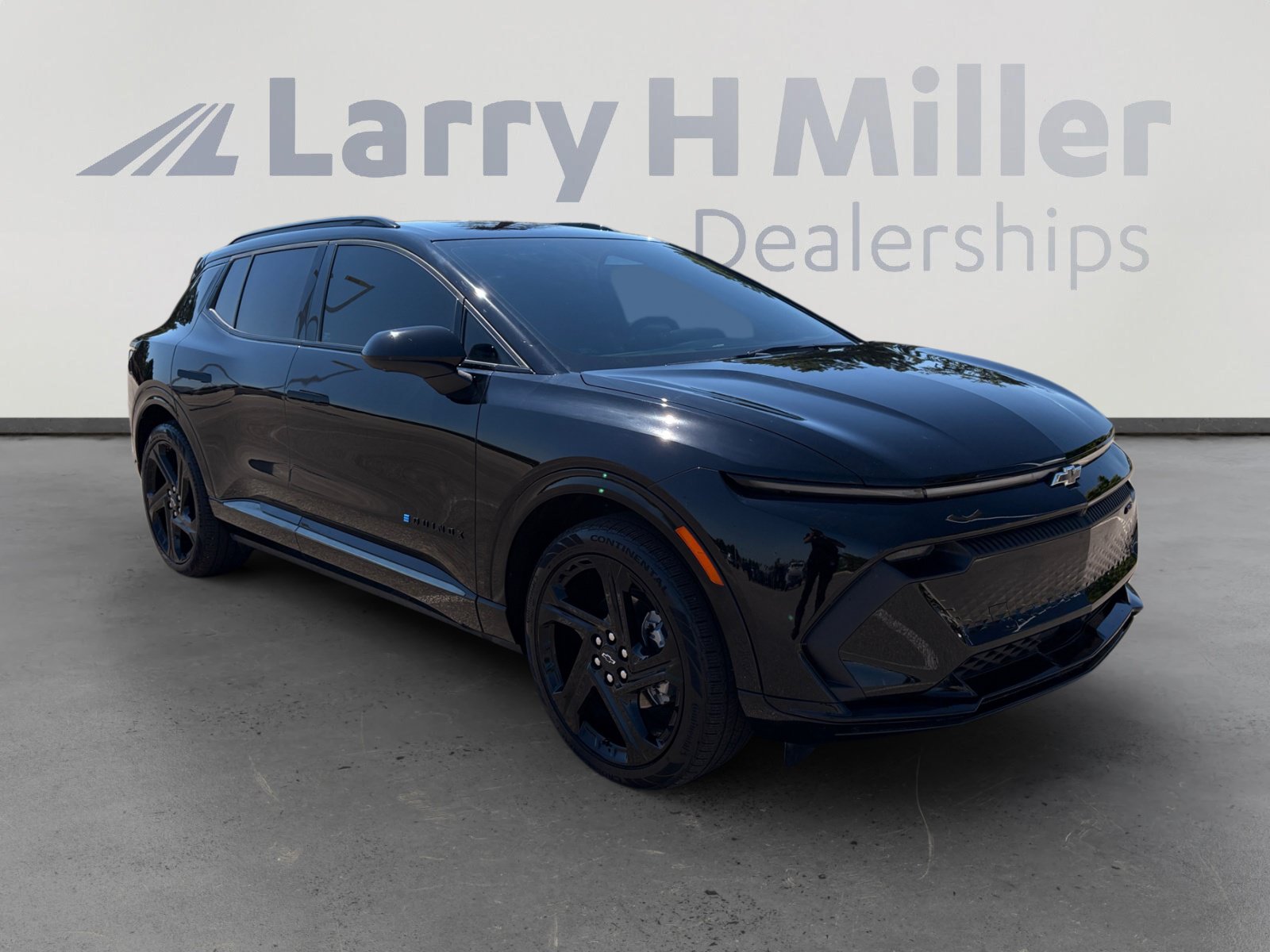 Used 2024 Chevrolet Equinox EV RS FWD image 8