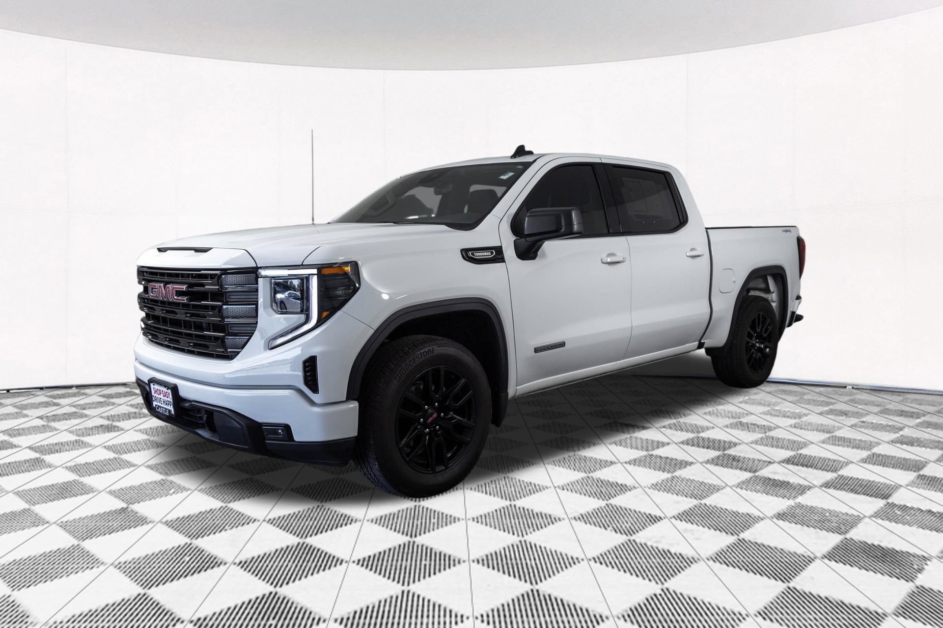 Used 2024 GMC Sierra 1500 Elevation AWD/4WD image 14