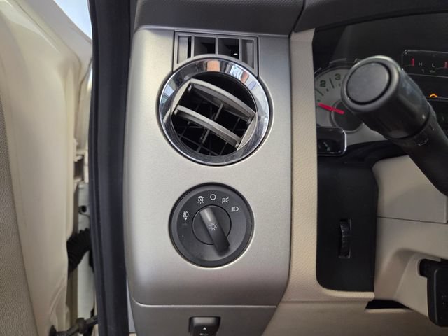 Used 2008 Ford Expedition Limited RWD image 29