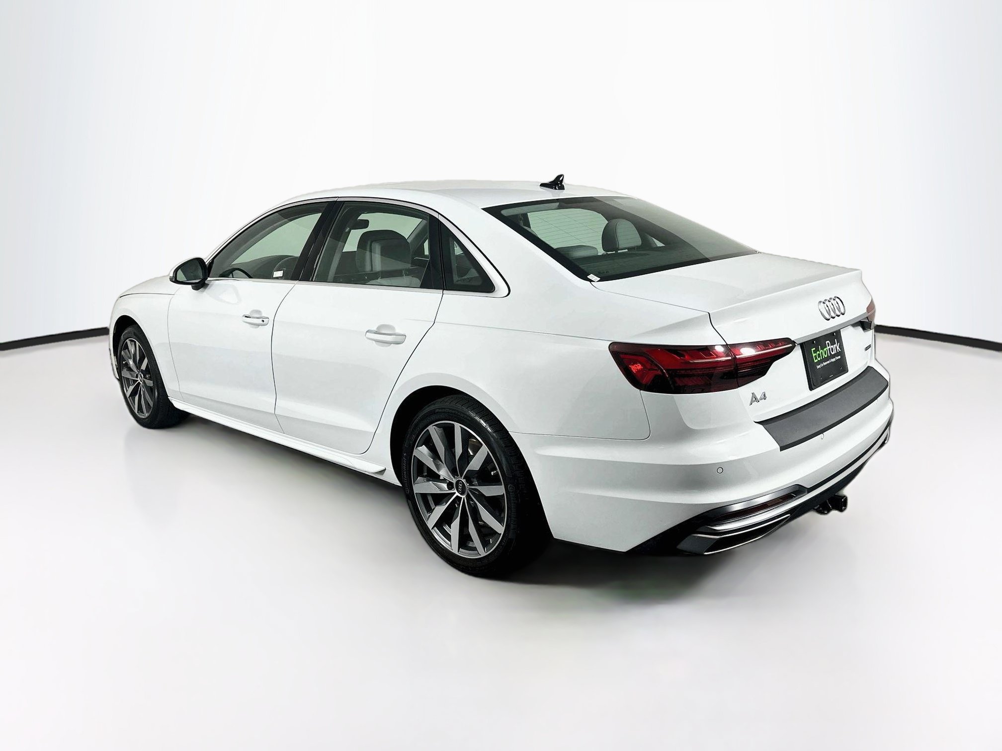 Used 2021 Audi A4 2.0T Premium w/ Convenience Package AWD/4WD image 5