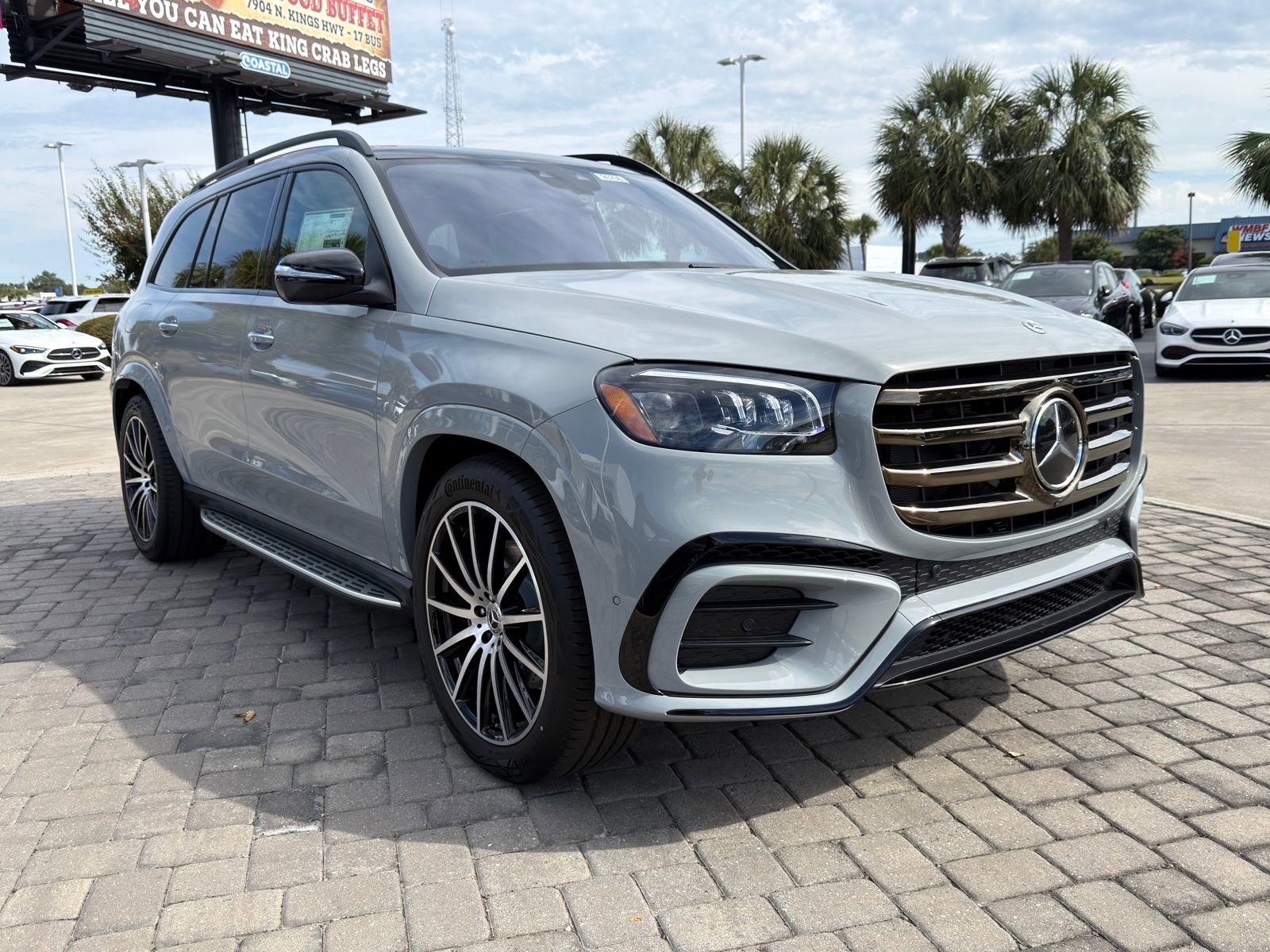 Used 2026 Mercedes-Benz GLS 580 4MATIC image 7