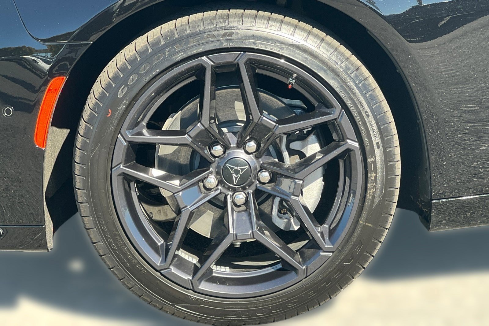 Used 2024 Dodge Charger R/T w/ Plus Group image 11