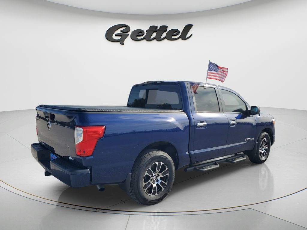 Used 2021 Nissan Titan SV w/ SV Convenience Package image 4