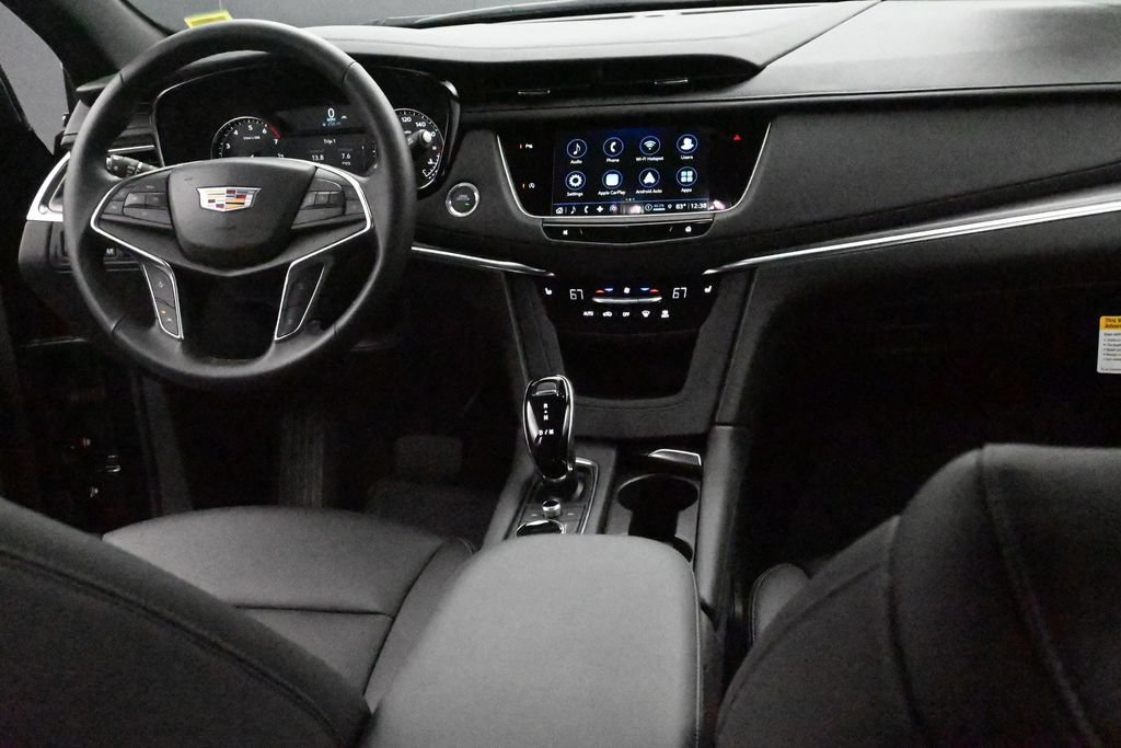 Used 2026 Cadillac XT5 Luxury AWD/4WD image 14