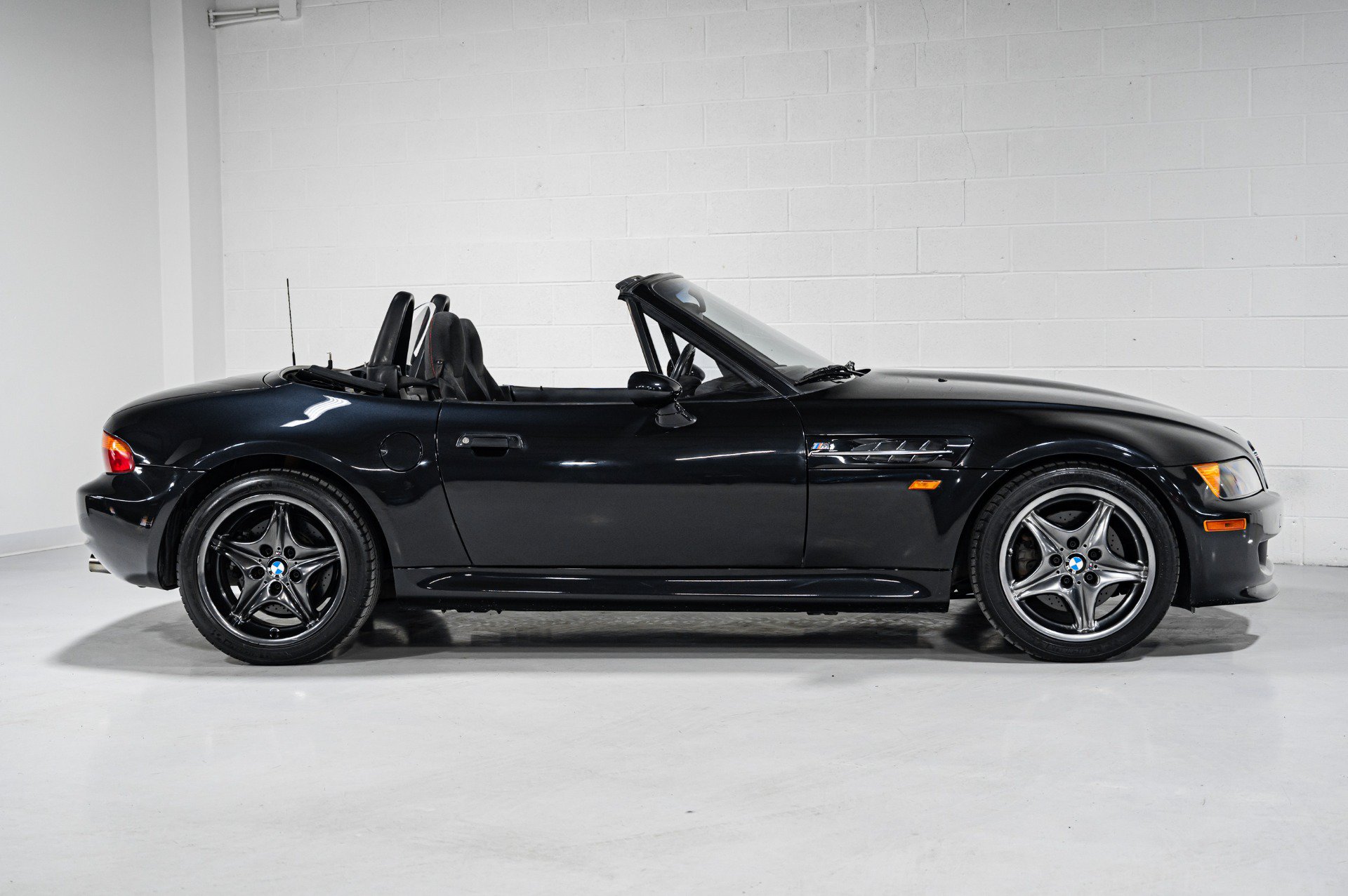Used 1998 BMW M Roadster image 2