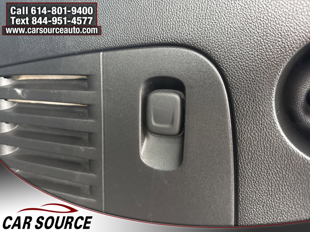 Used 2017 Chevrolet Suburban LT image 42