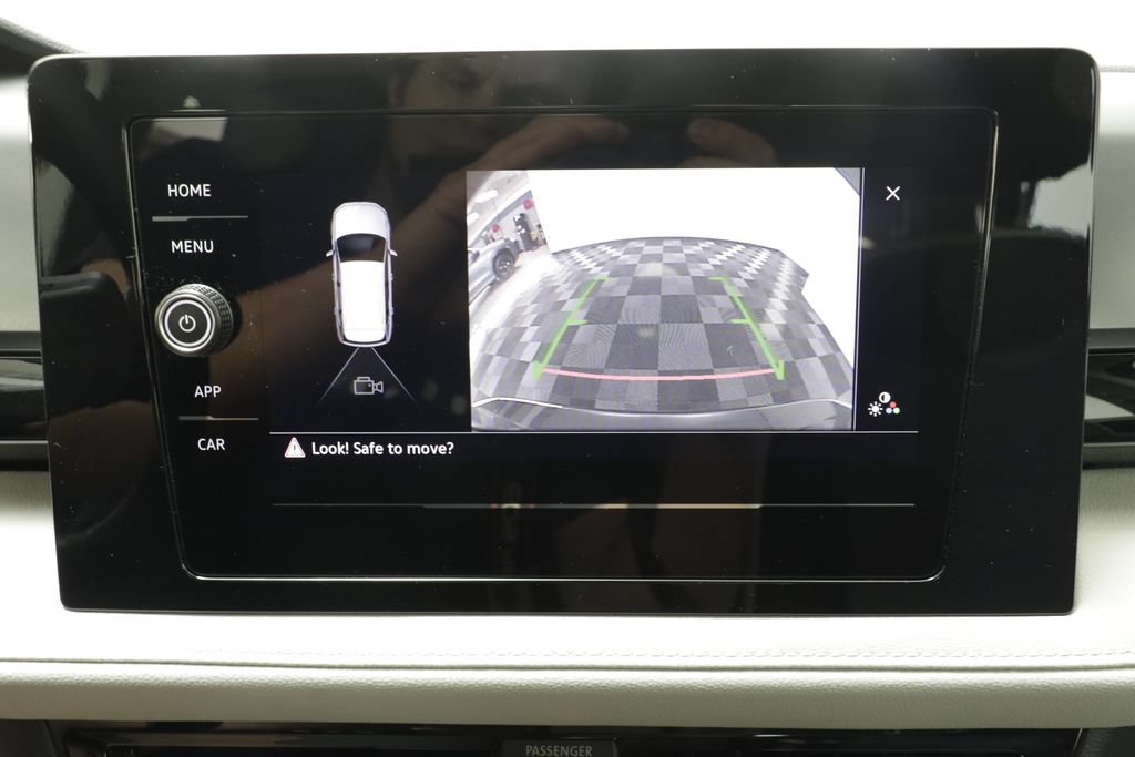 New 2026 Volkswagen Taos S FWD image 11