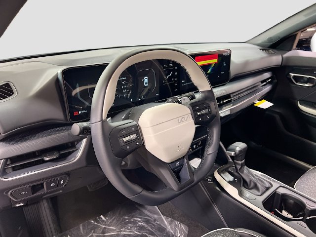 New 2025 Kia K4 EX w/ GT-Line Sunroof Package FWD image 9