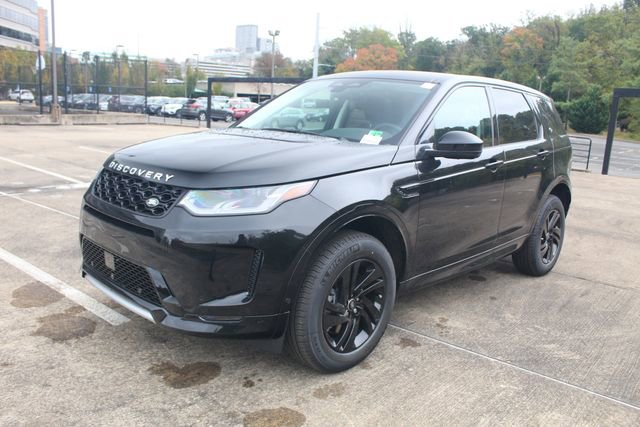 New 2025 Land Rover Discovery Sport S image 1