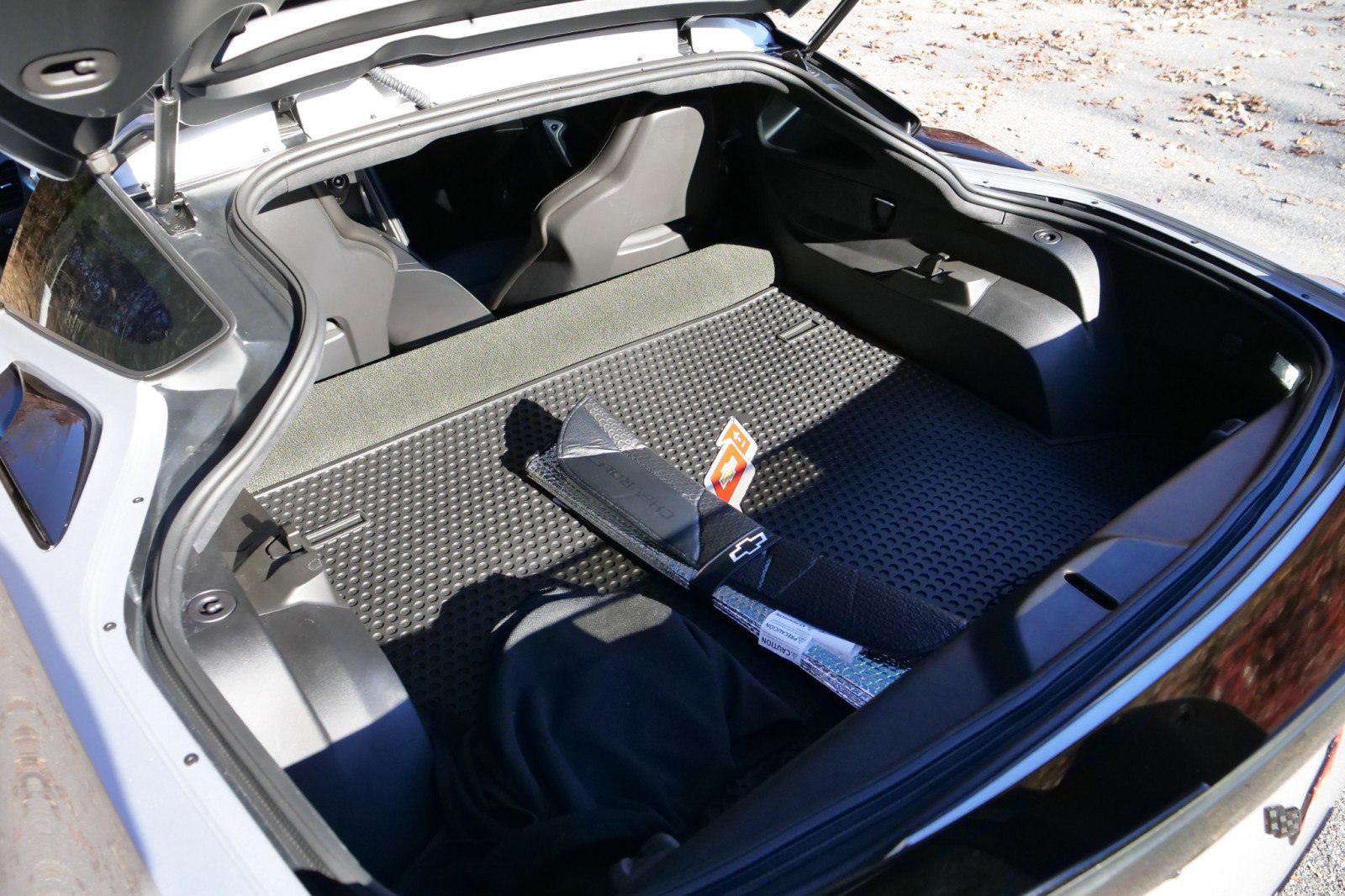 Used 2016 Chevrolet Corvette Z06 w/ 3LZ Preferred Equipment Group image 33