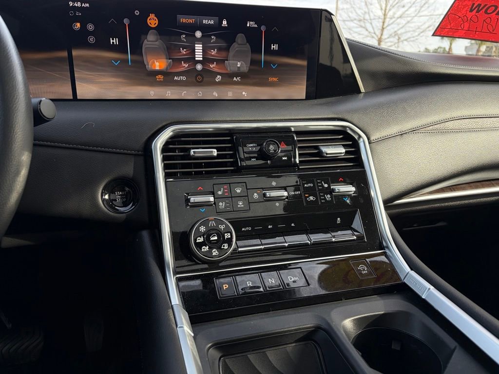 Used 2025 Nissan Armada Platinum image 22