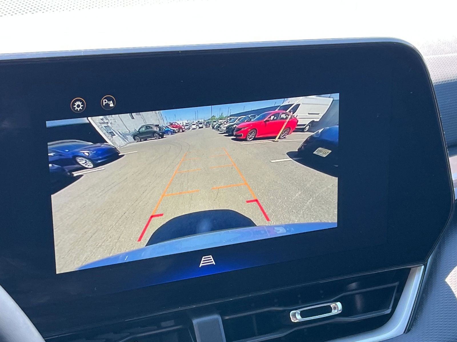 Used 2025 Chevrolet Equinox LT FWD image 23