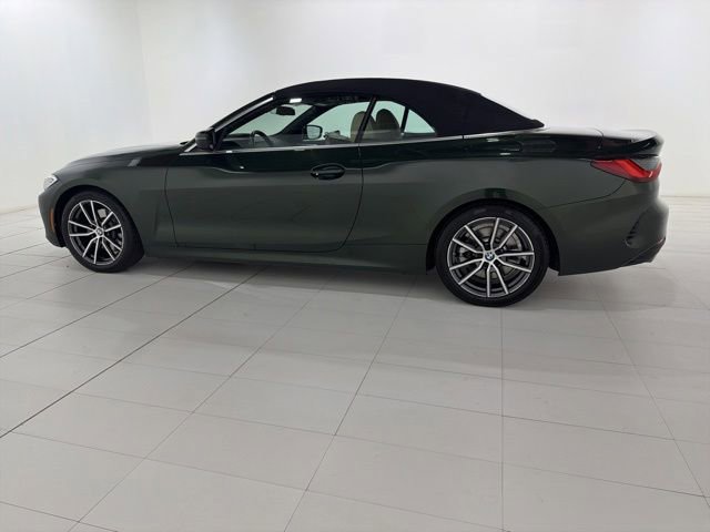 Used 2021 BMW 430i Convertible RWD image 2