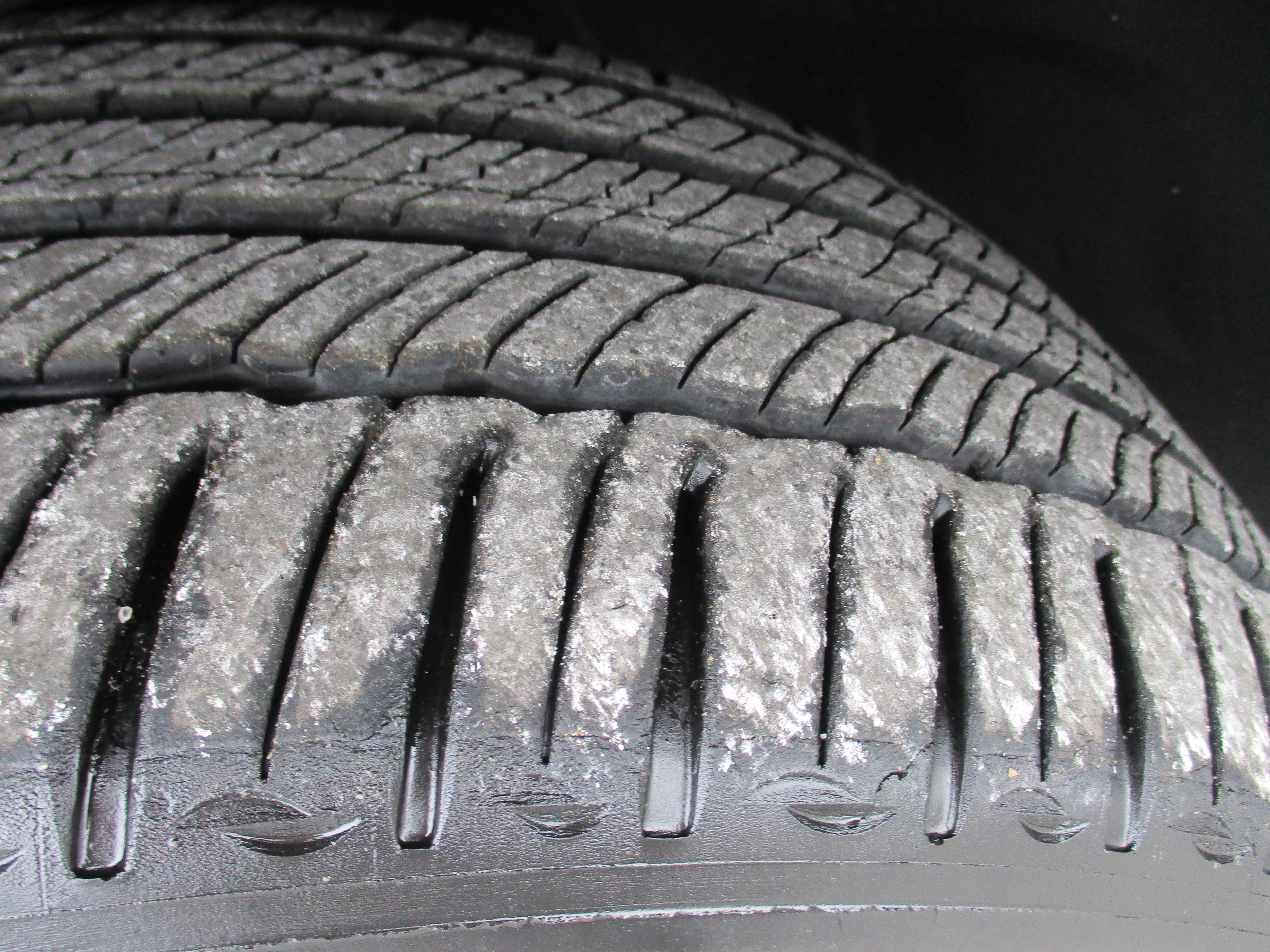 Certified 2023 Volvo XC40 B5 Core w/ Convenience Package image 10