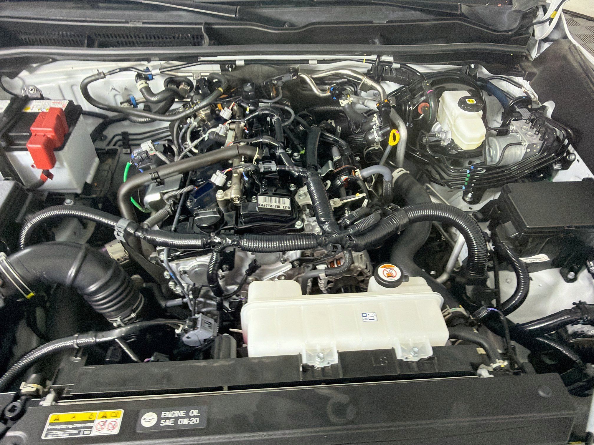Used 2025 Toyota 4Runner SR5 AWD/4WD image 31