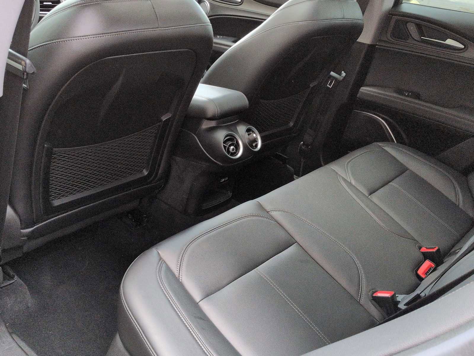 Used 2019 Alfa Romeo Stelvio Ti w/ TI Performance Package image 19