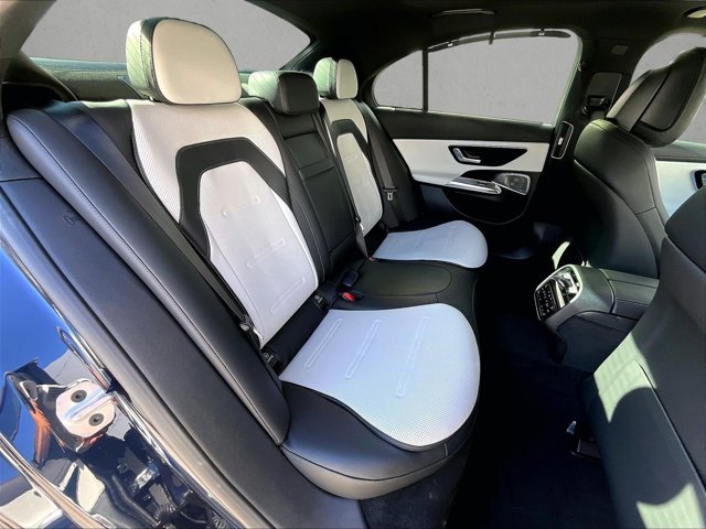 New 2026 Mercedes-Benz E 53 AMG e 4MATIC Sedan image 29