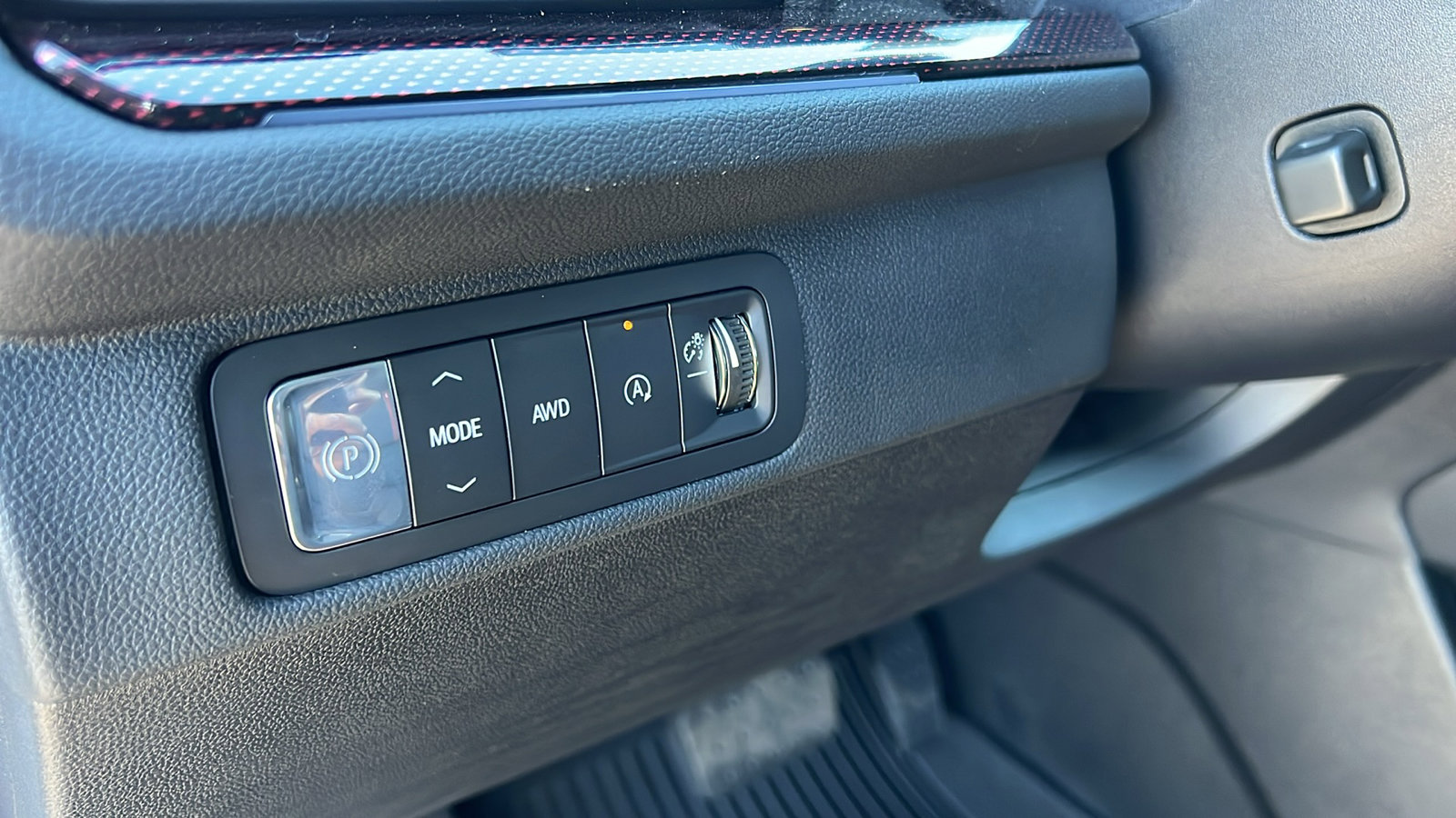 New 2026 Chevrolet Traverse RS w/ LPO, Floor Liner Package image 31