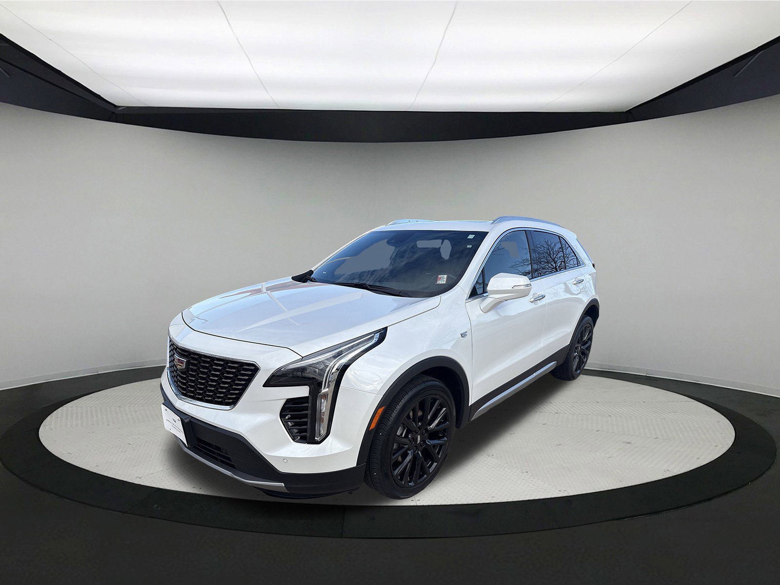 Used 2023 Cadillac XT4 Premium Luxury w/ Driver Assist Package image 3