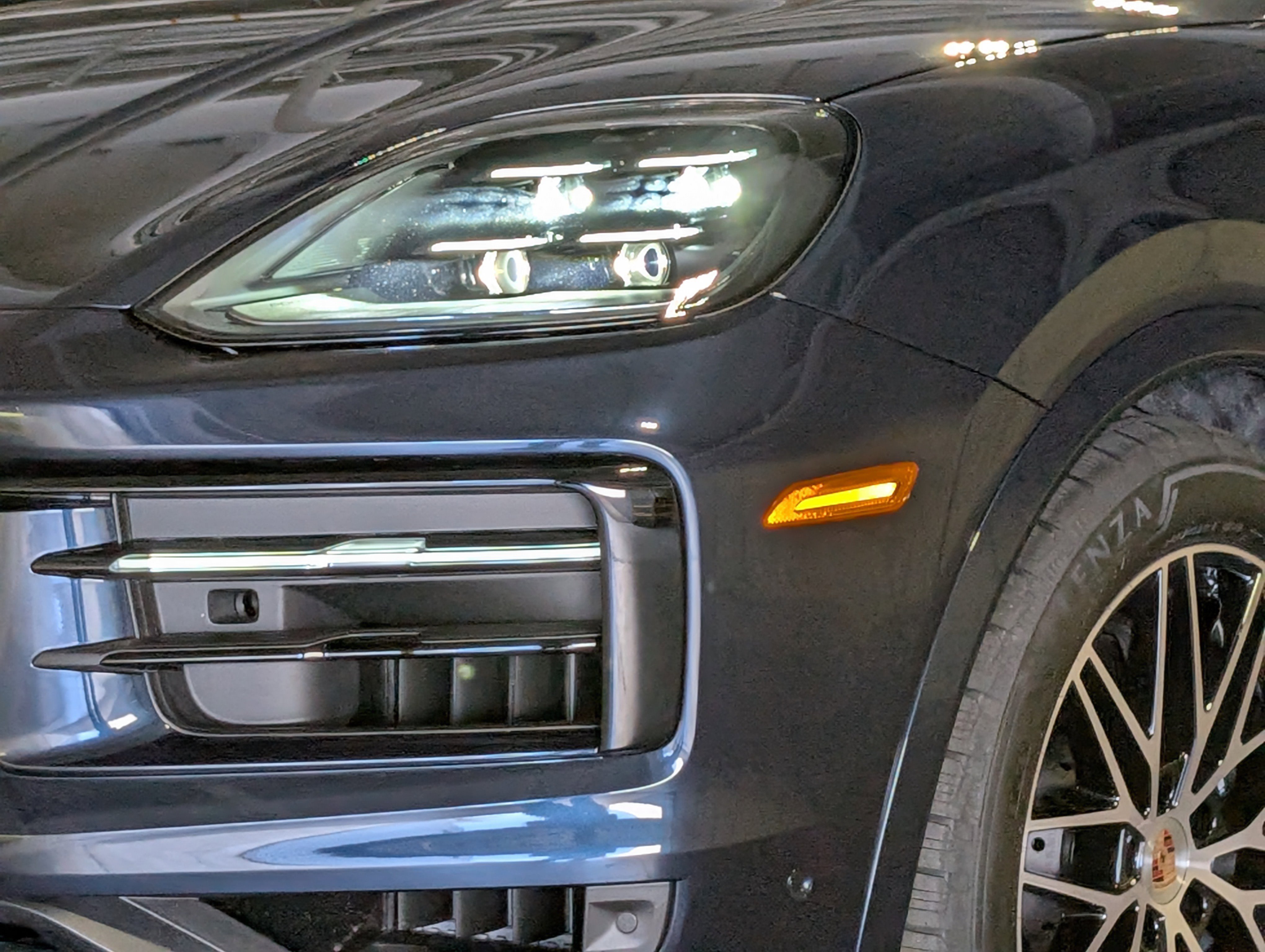 New 2026 Porsche Cayenne Coupe image 13