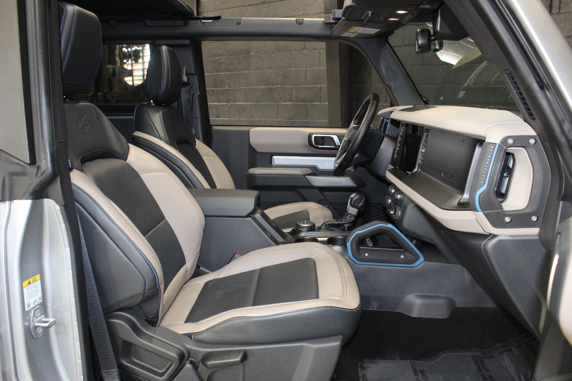 Used 2022 Ford Bronco Wildtrak image 37