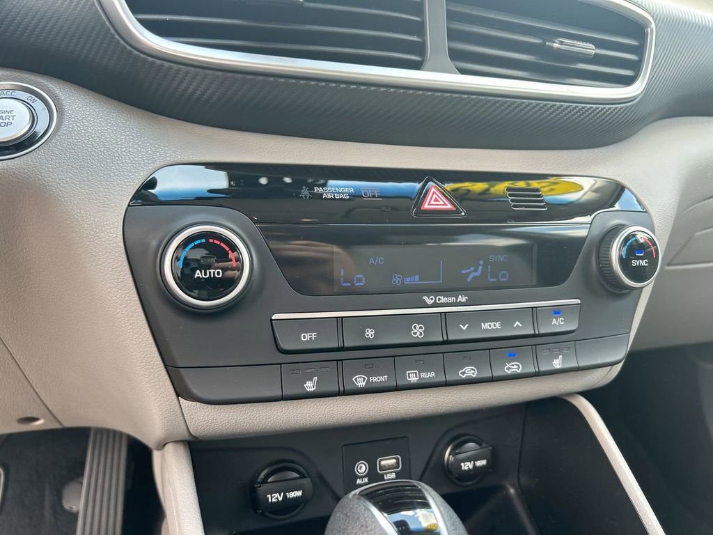 Used 2019 Hyundai Santa Fe SE FWD image 34