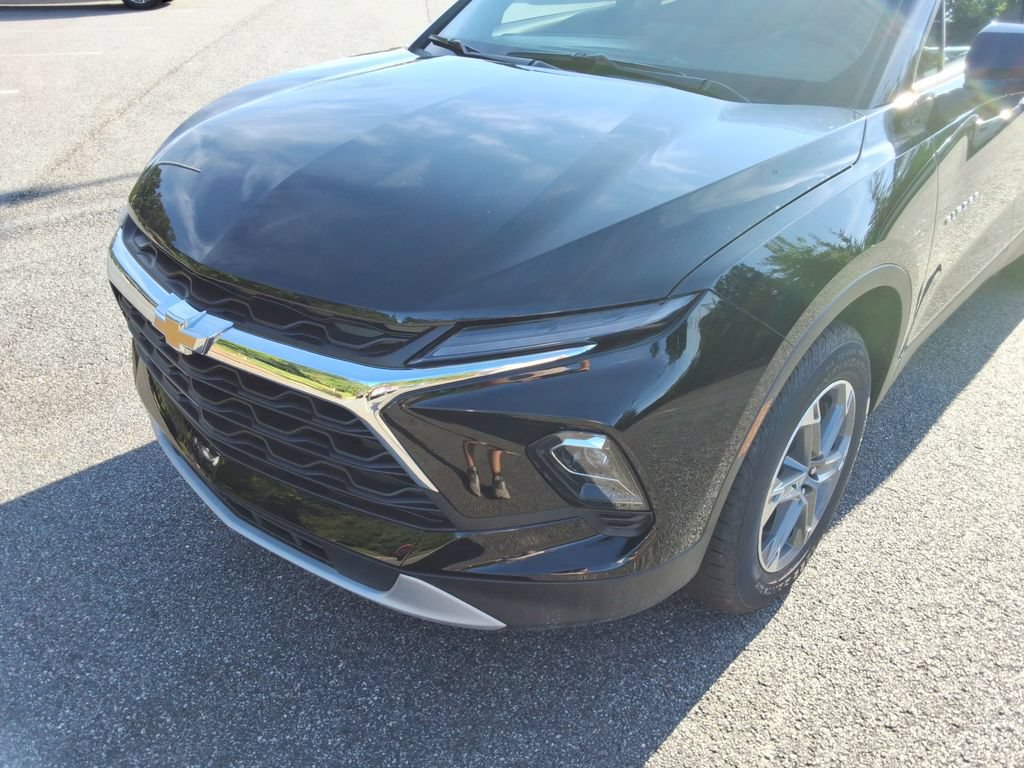 New 2026 Chevrolet Blazer LT FWD image 9