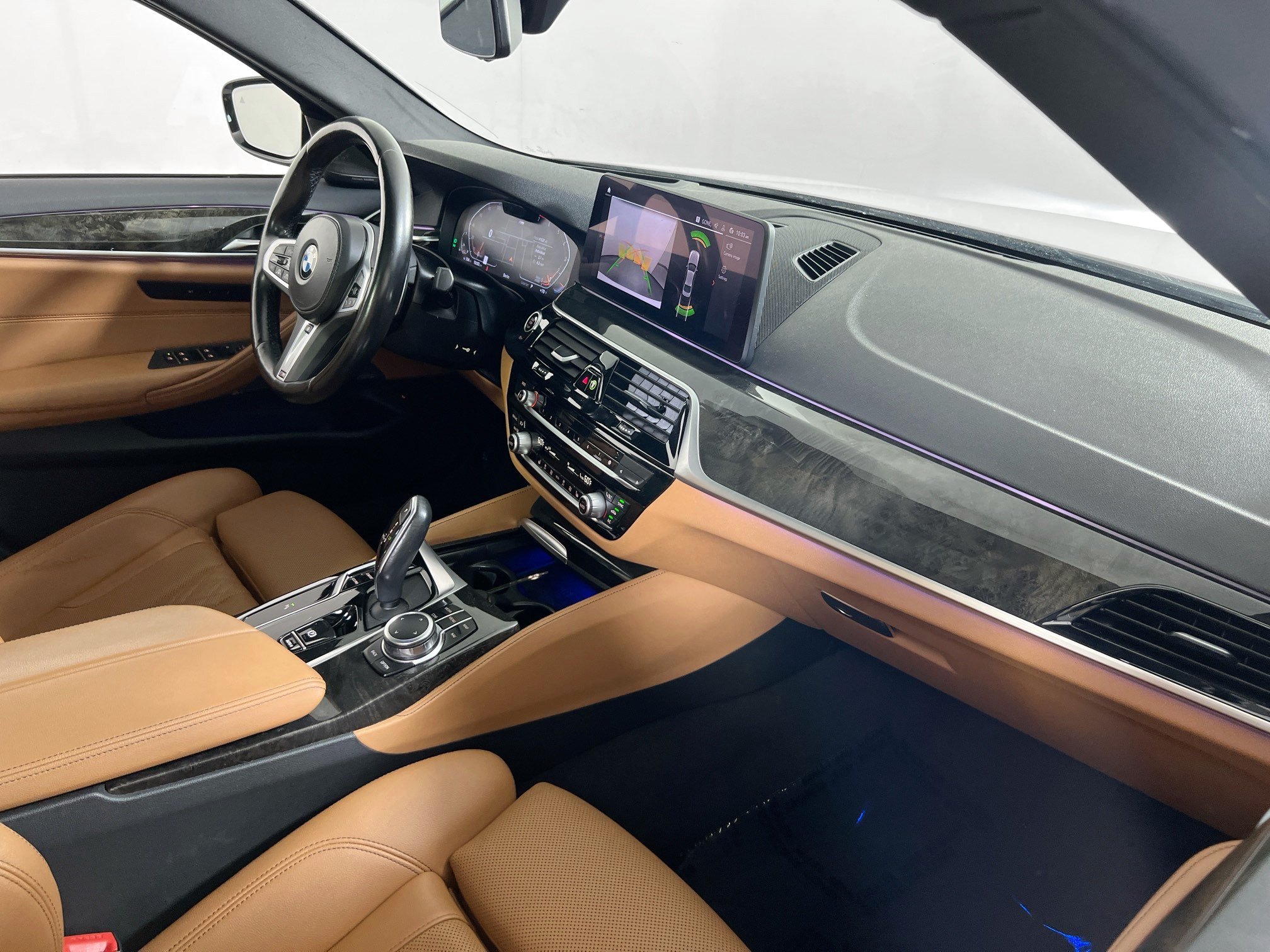 Used 2022 BMW 530i w/ M Sport Package RWD image 29