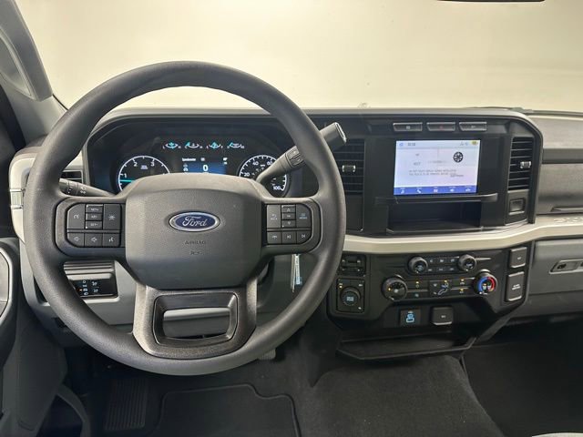 Used 2023 Ford F350 XLT w/ Snow Plow Prep Package image 7