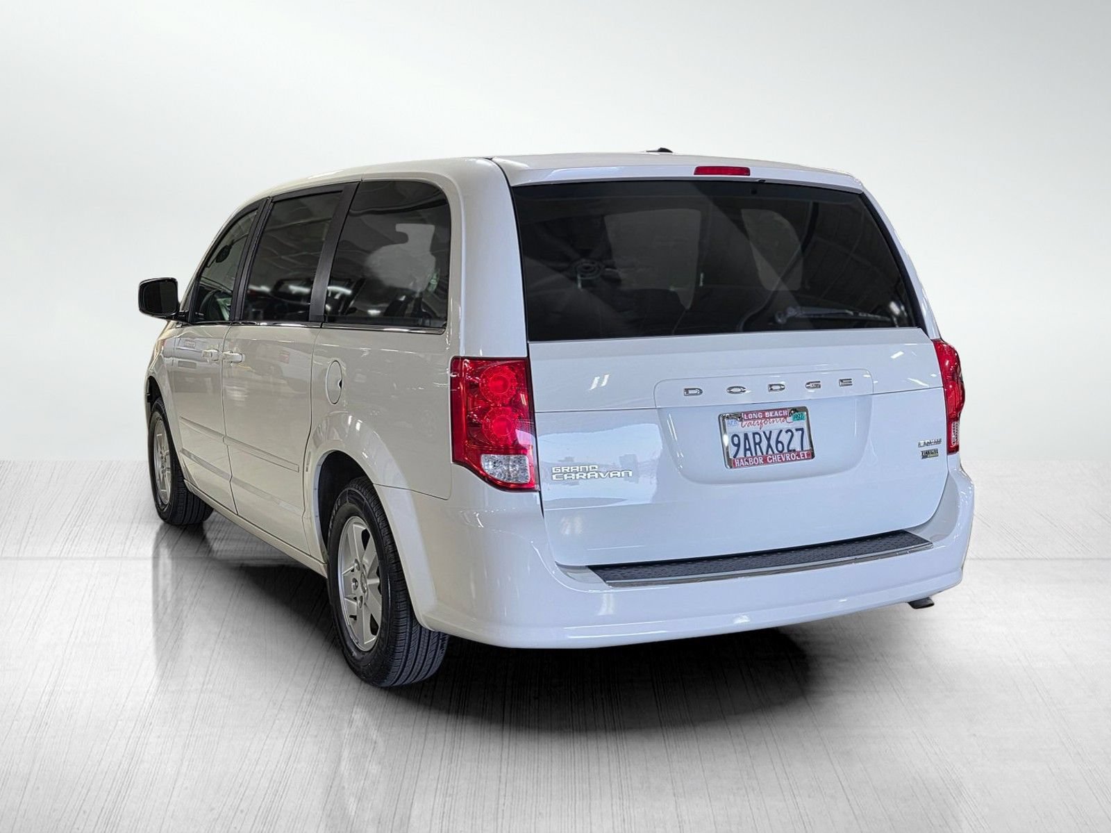 Used 2012 Dodge Grand Caravan Crew FWD image 5