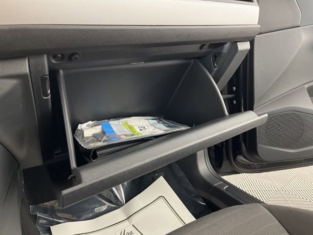 Used 2024 Volkswagen Jetta S image 35