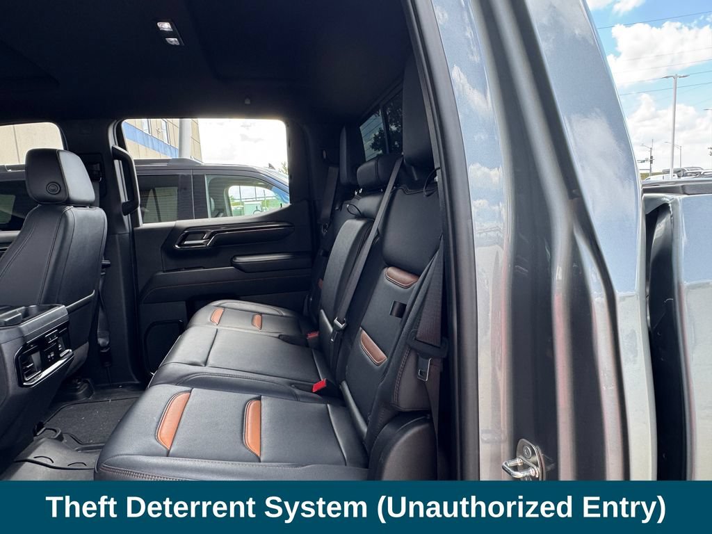 Used 2024 GMC Sierra 1500 AT4 w/ Technology Package AWD/4WD image 29