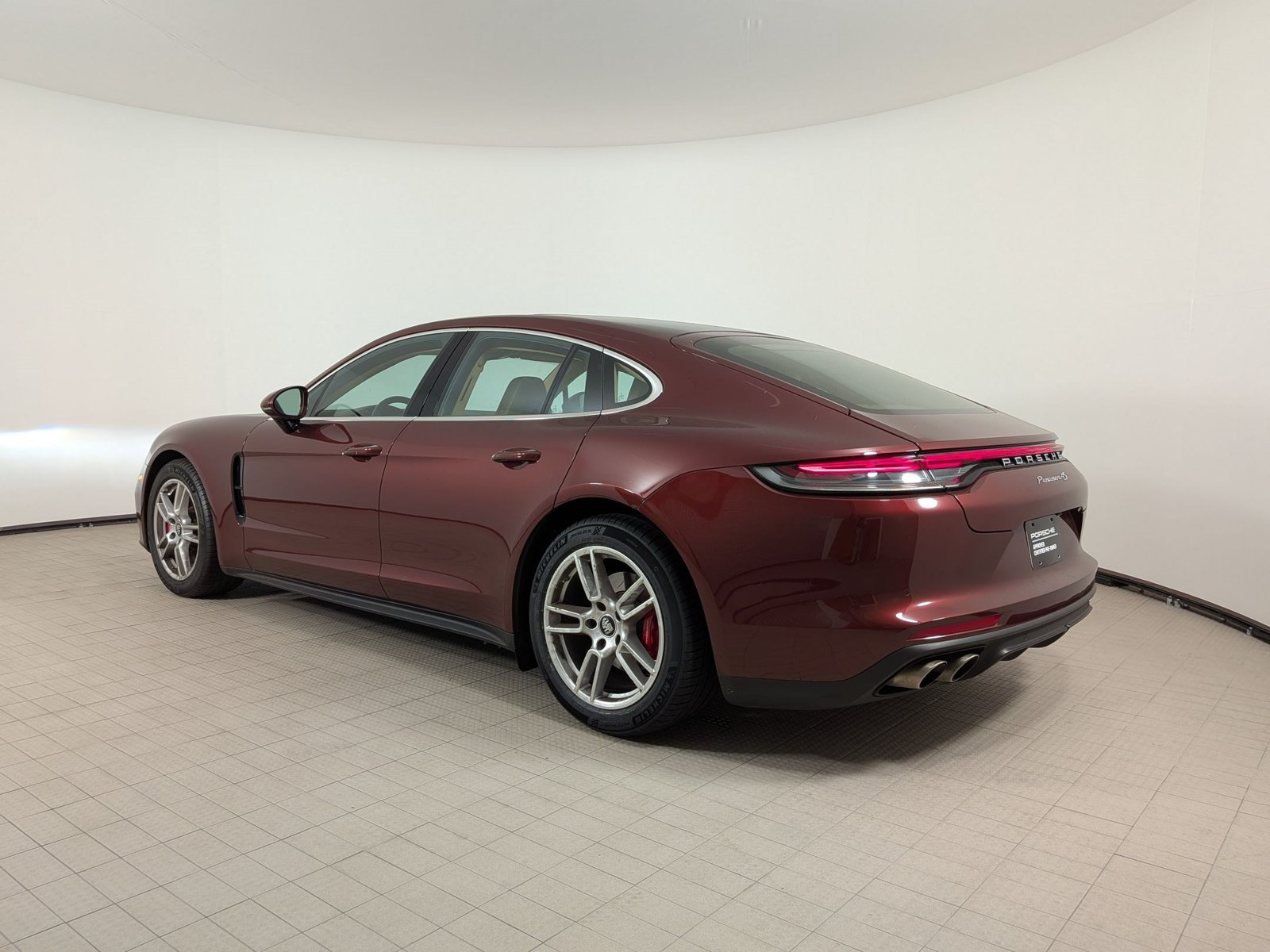 Certified 2023 Porsche Panamera 4S AWD/4WD image 3