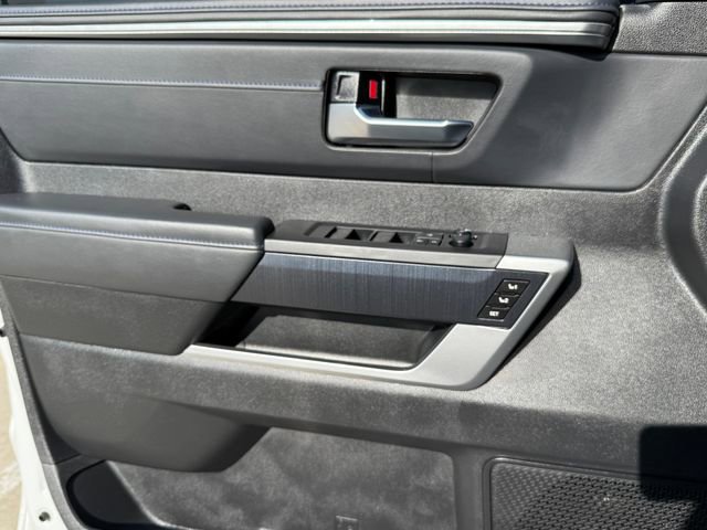 Used 2024 Toyota Tundra Platinum AWD/4WD image 20