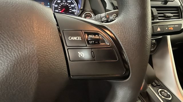 Used 2025 Mitsubishi Eclipse Cross LE AWD/4WD image 17
