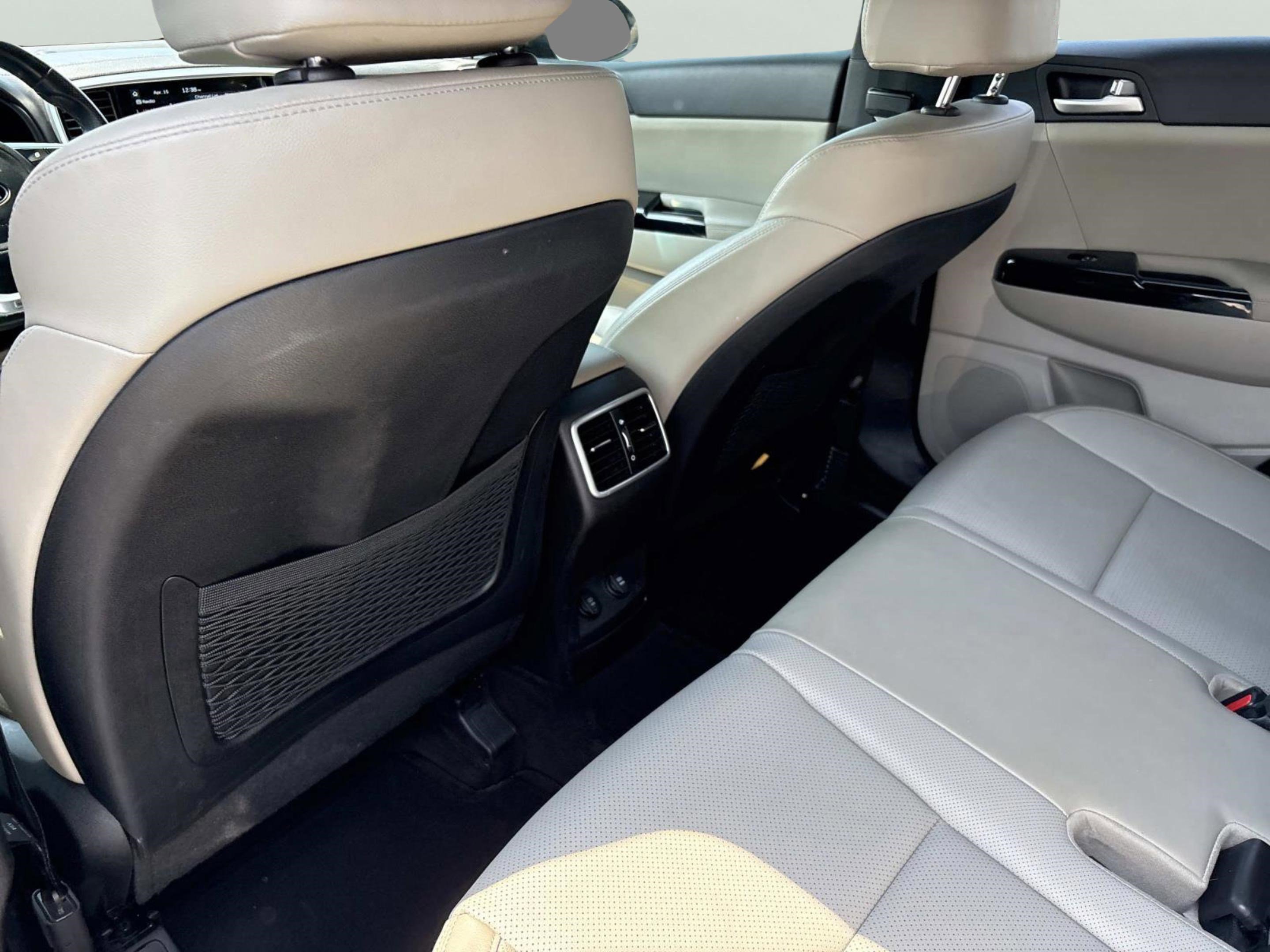 Used 2022 Kia Sportage Nightfall Edition w/ Nighfall AWD Premium Package image 13