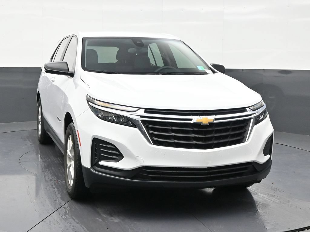 Used 2023 Chevrolet Equinox LS FWD image 7
