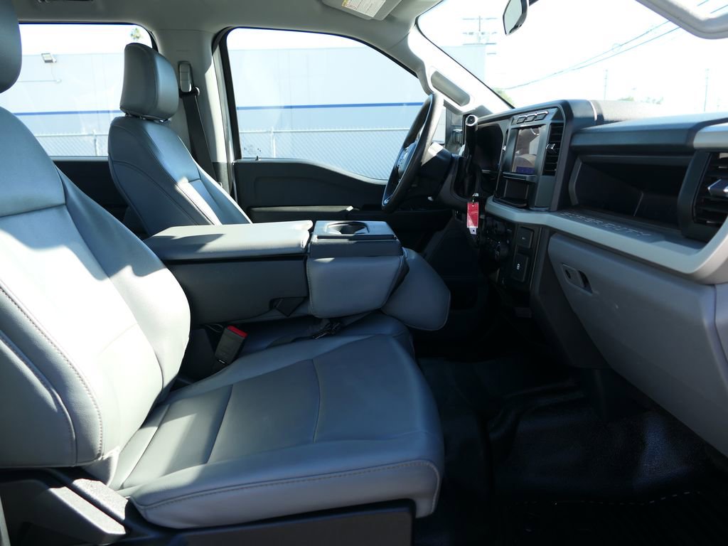 Used 2023 Ford F250 XL image 26