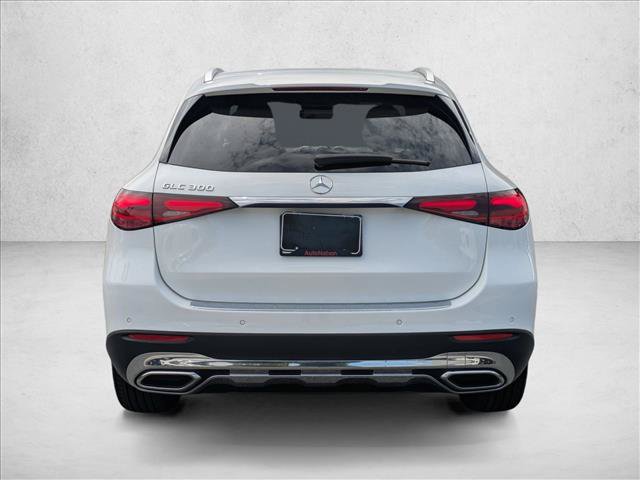 Used 2023 Mercedes-Benz GLC 300 image 9