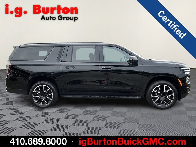 Used 2025 Chevrolet Suburban RST w/ Comfort Package AWD/4WD image 7