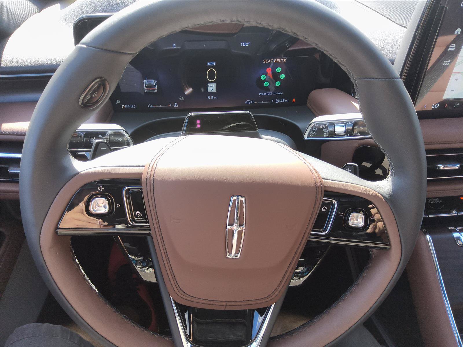New 2026 Lincoln Aviator Reserve AWD/4WD image 35