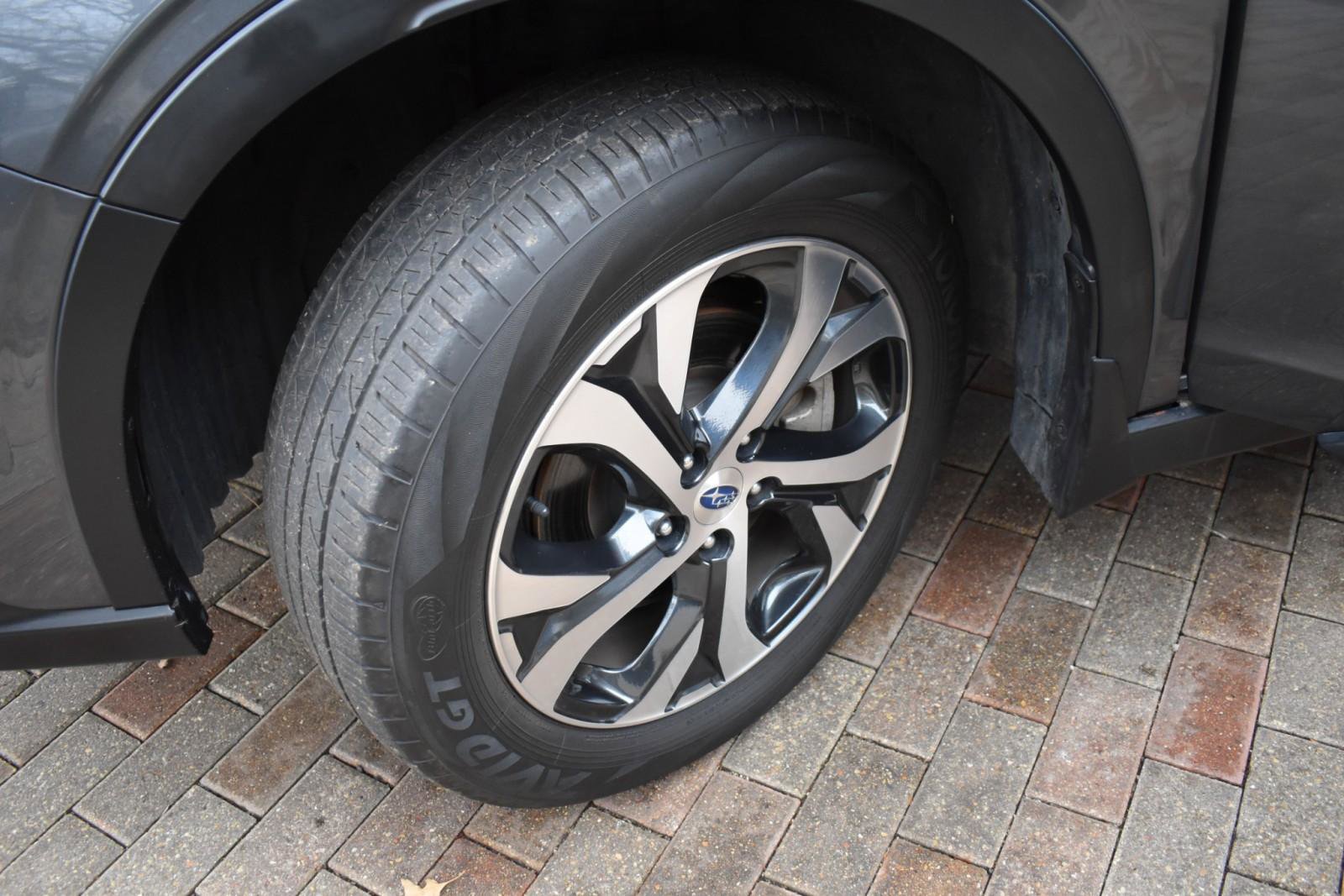 Used 2020 Subaru Outback Touring w/ Popular Package #2 image 53