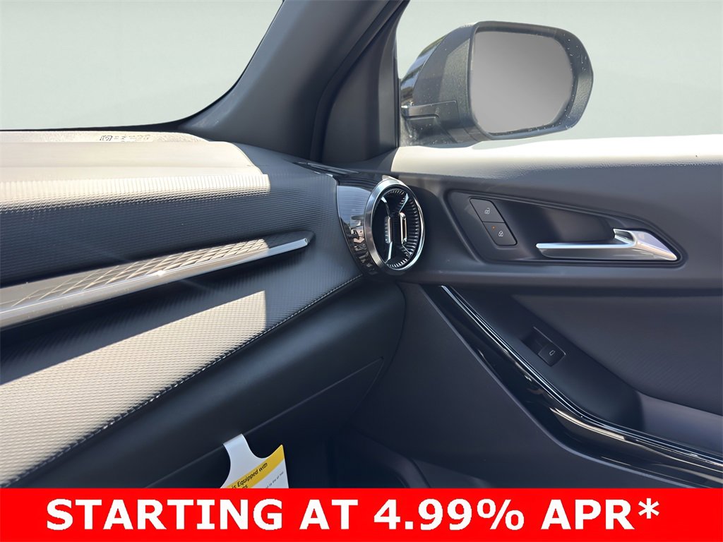 New 2026 Chevrolet Equinox LT w/ Convenience Package II image 19