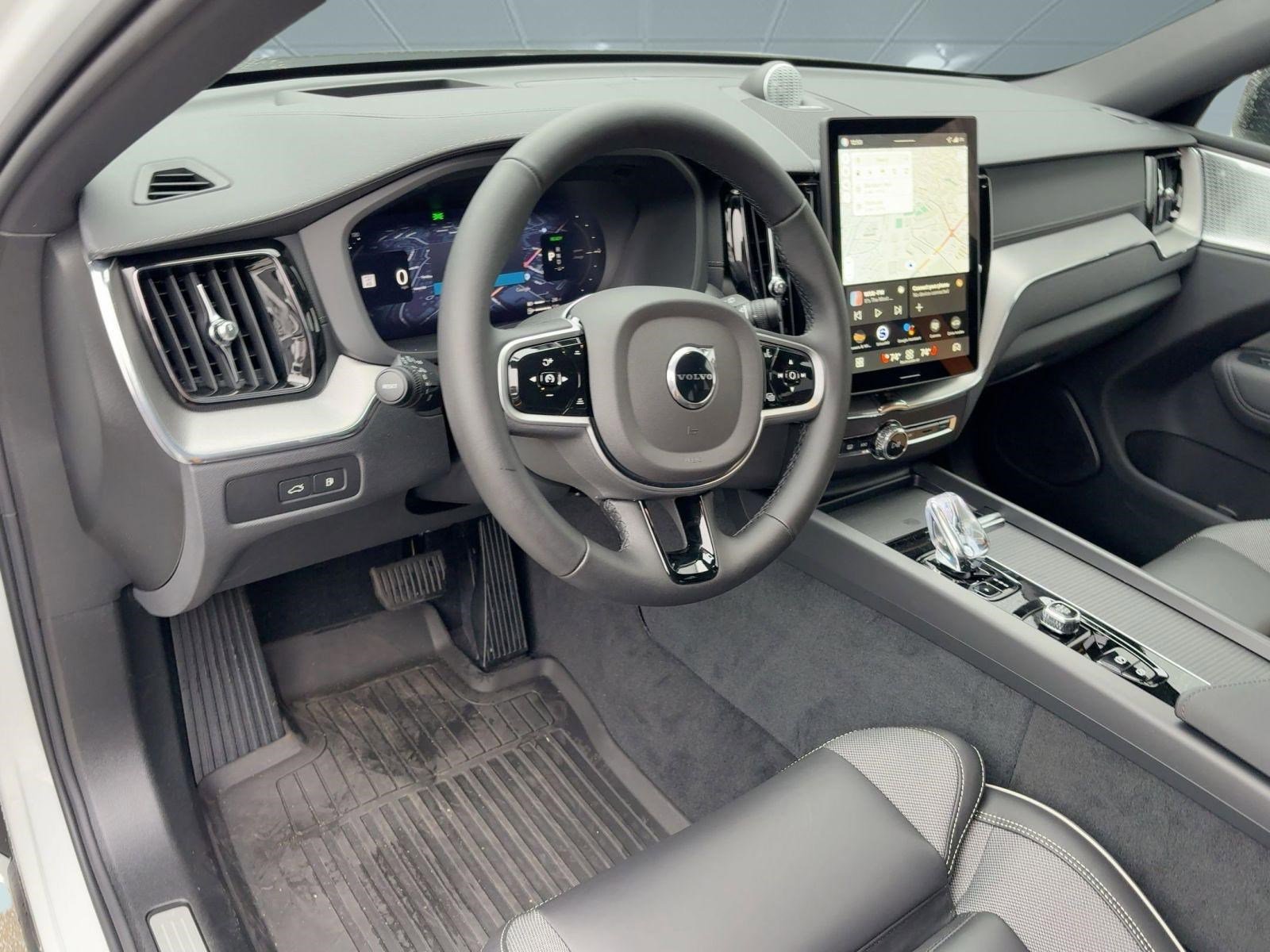 New 2026 Volvo XC60 T8 Polestar w/ Protection Package image 4