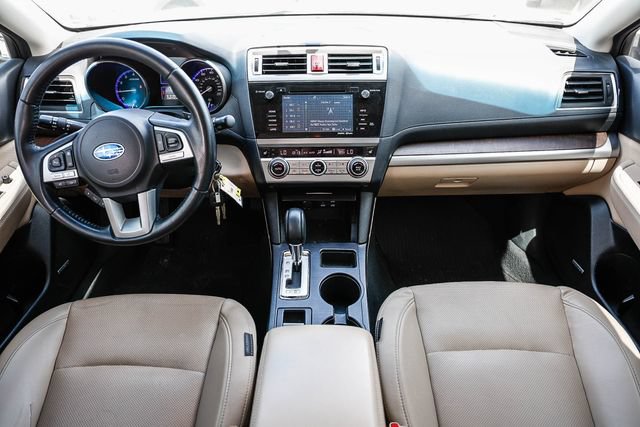 Used 2016 Subaru Outback 2.5i Limited AWD/4WD image 12