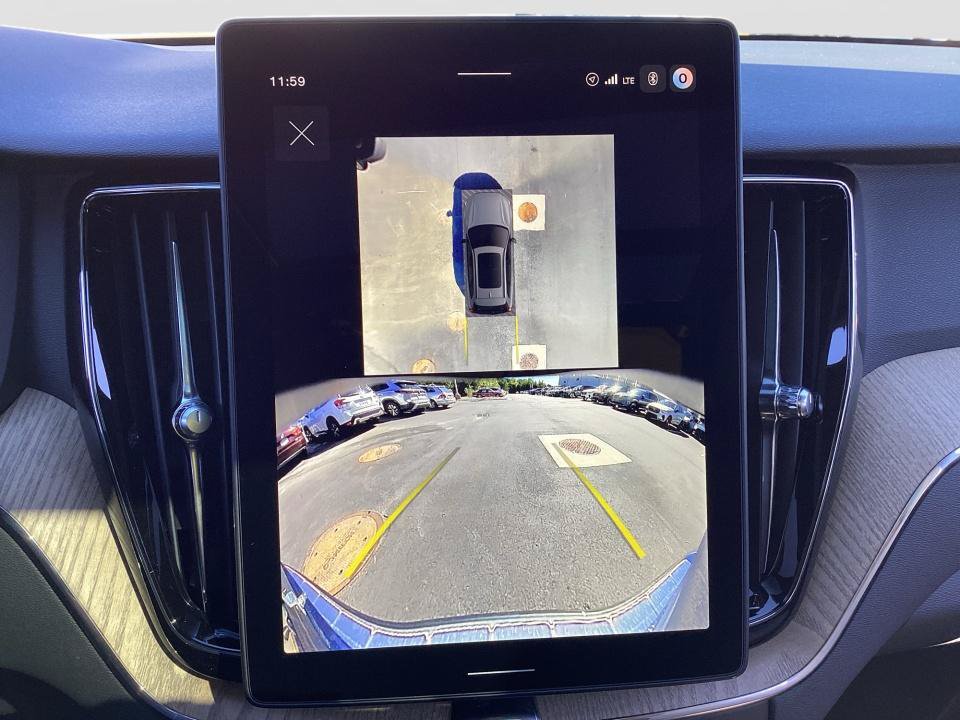 New 2027 Volvo XC60 B5 Plus AWD/4WD image 19