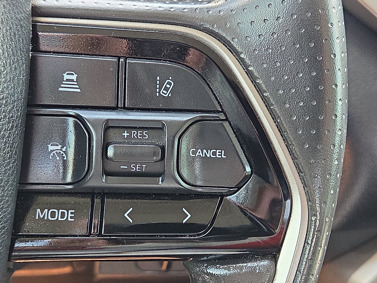 Used 2022 Toyota Tundra SR5 AWD/4WD image 22