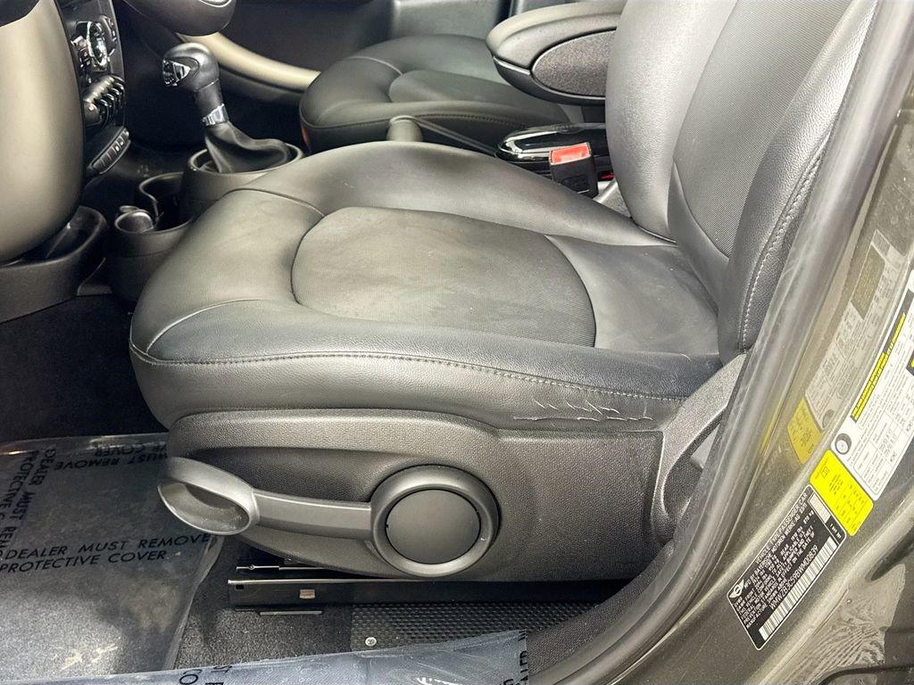 Used 2011 MINI Cooper Countryman image 18