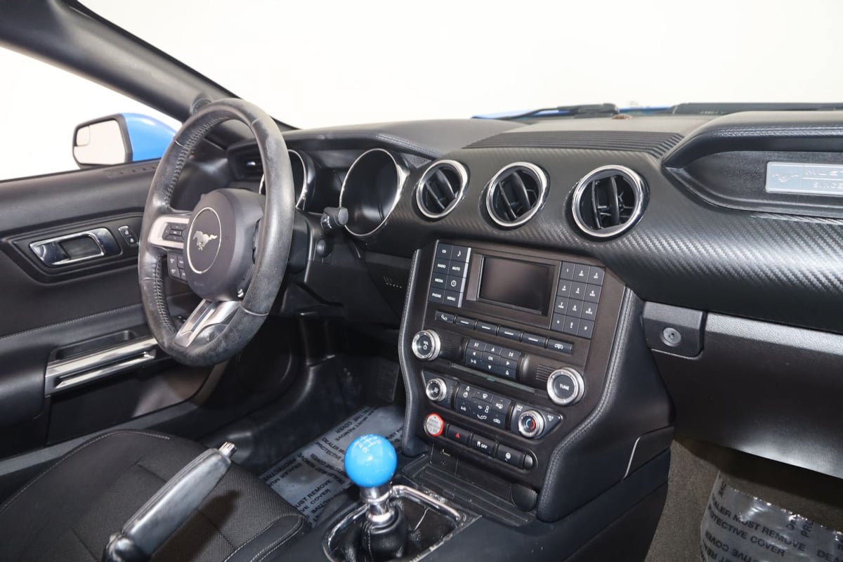 Used 2017 Ford Mustang Convertible RWD image 45